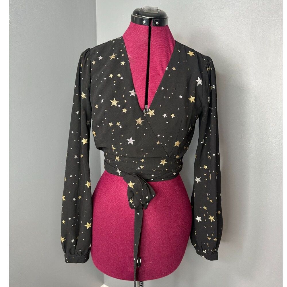 Privacy Please Avery Wrap Top in Black-S